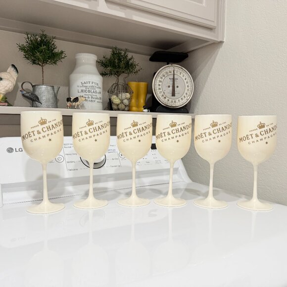 6 Vintage Moet & Chandon Ice Imperial Cream & Gold Acrylic Champagne Goblets - Picture 5 of 17
